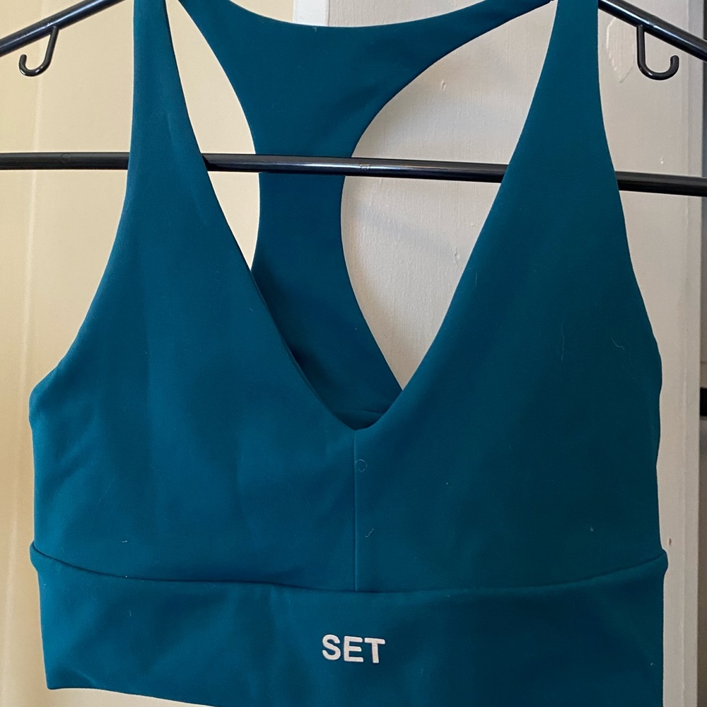 Brand: SET ACTIVE. Luxform bra and spandex short set. Turquoise.